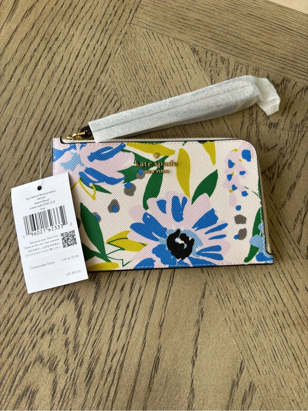 NWT Kate Spade Lucy Floral Wristlet
